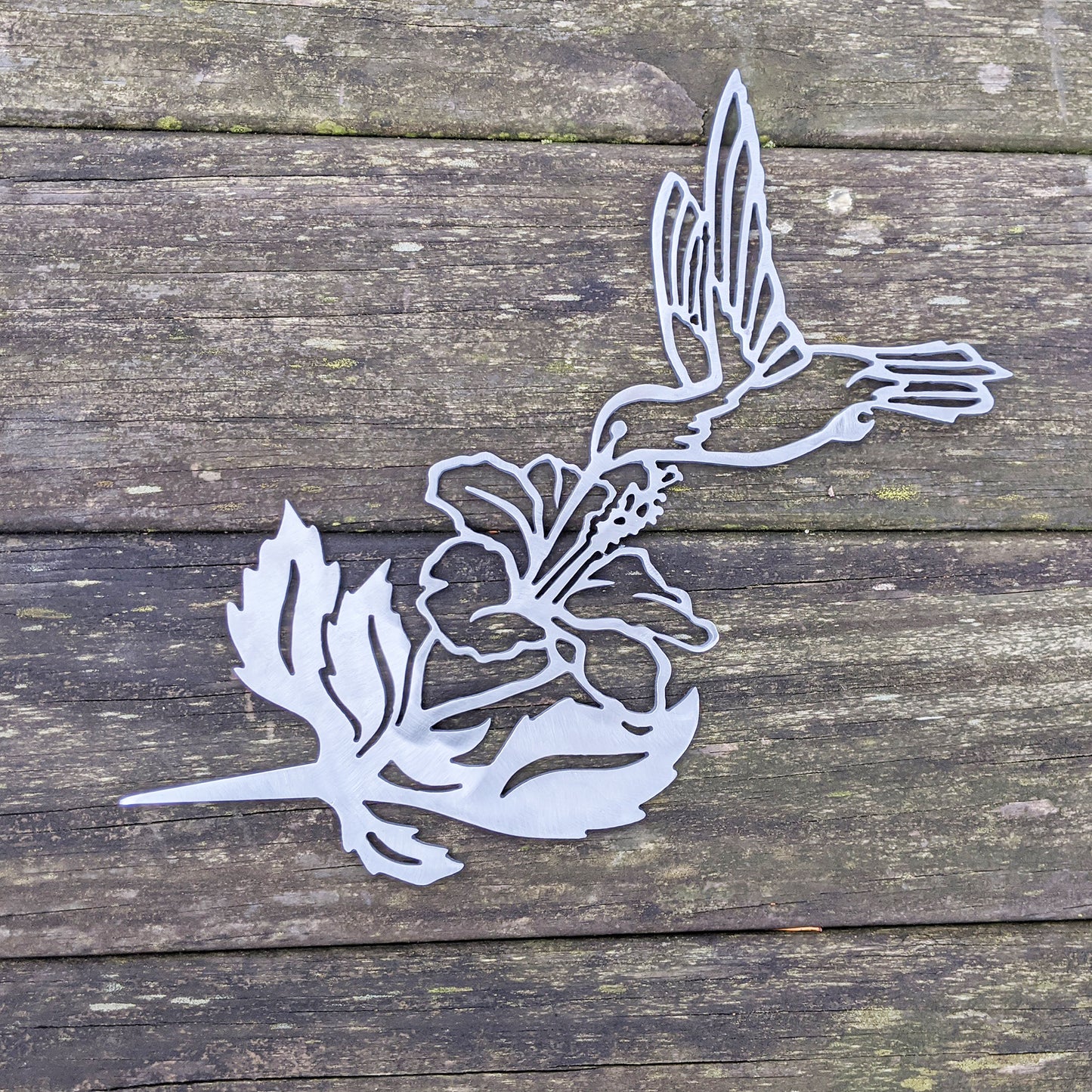 Hummingbird Metal Tree Sign Raw - on wood