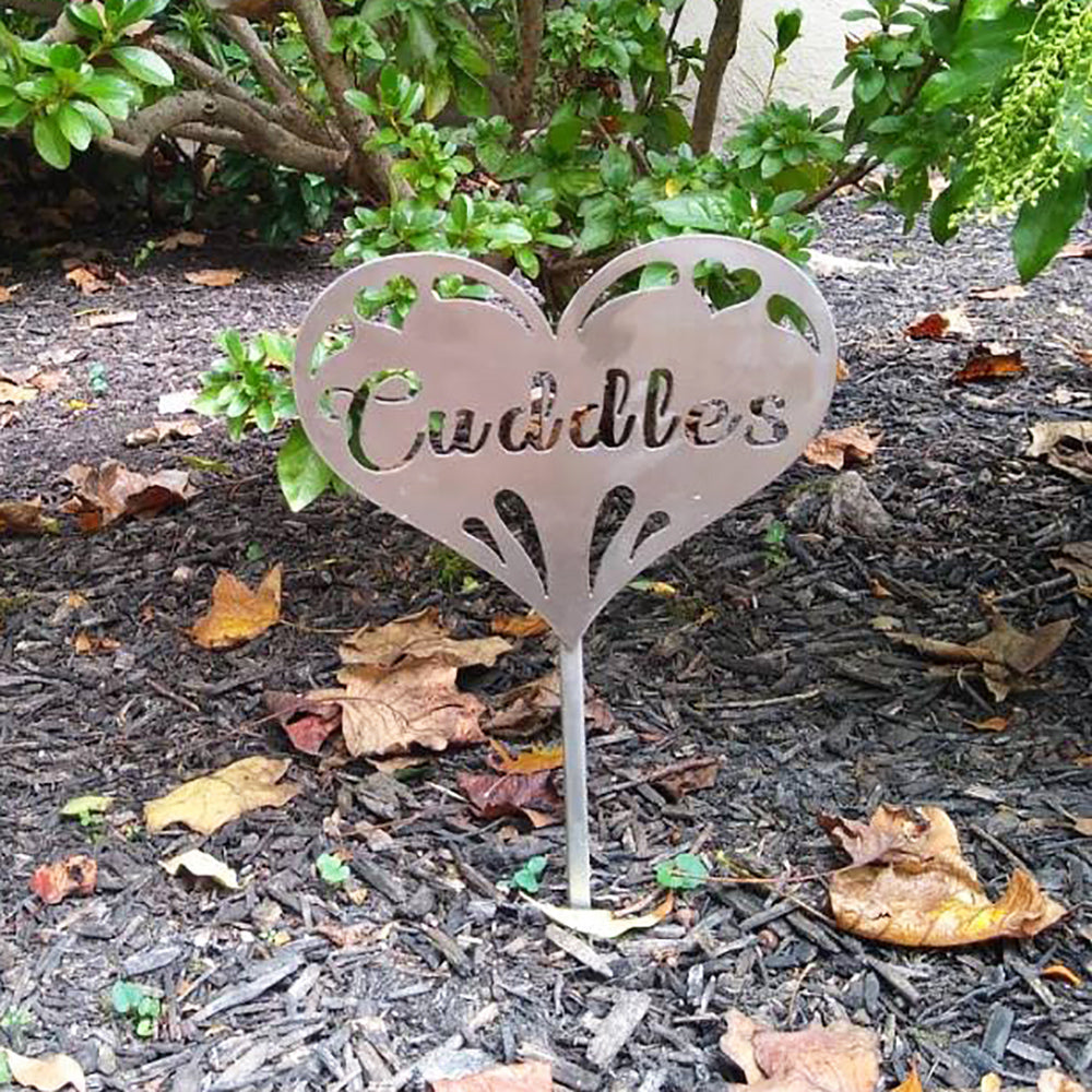 Heart with Personalized Name Garden Sign